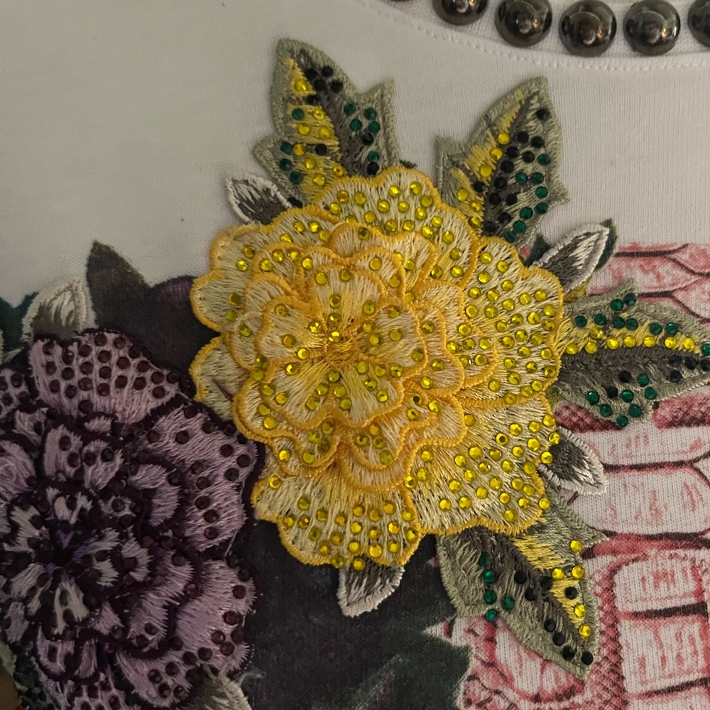 Authentic Philipp Plein 'Skull & Flowers' Studded Couture Tee - Picture 4 of 11